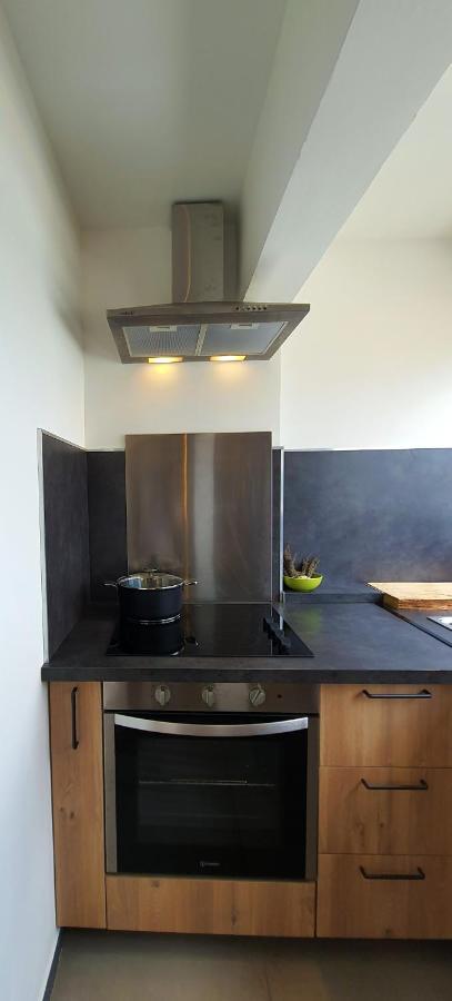 Rooftop - L'Appartement En Haut Saint-Denis Exterior photo